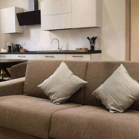 Castello Estense Luxury Apartment - Centro Феррара Екстер'єр фото